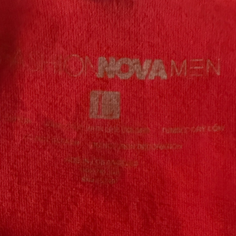 Fashion Nova Men Red Graphic Tee "Fatal Attractions" Size Large - Picture 6 of 6
